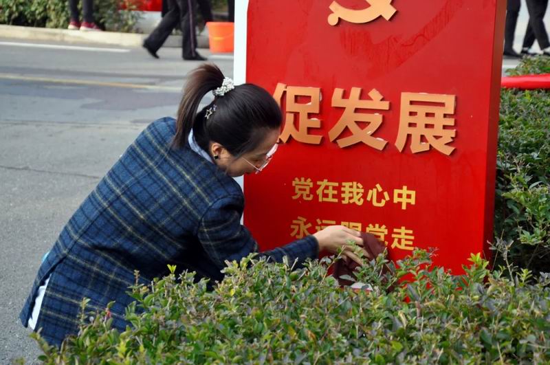 1641459950865325.jpg 640.webp (8).jpg