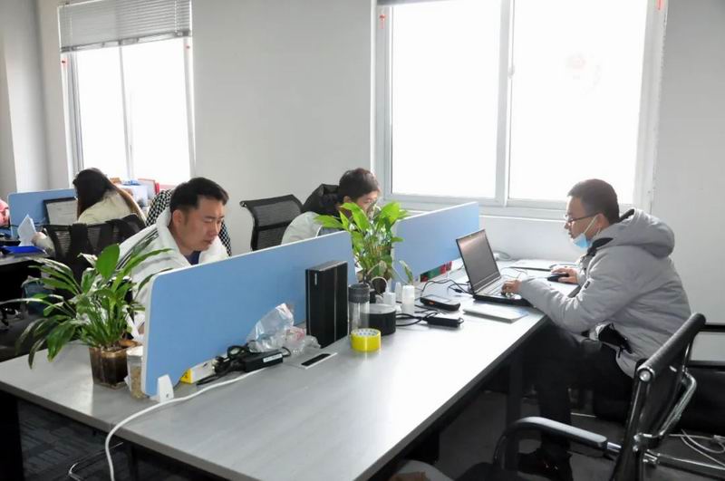 1664438855171028.jpg 640.jpg